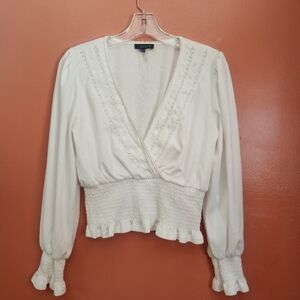Puffy sleeve top